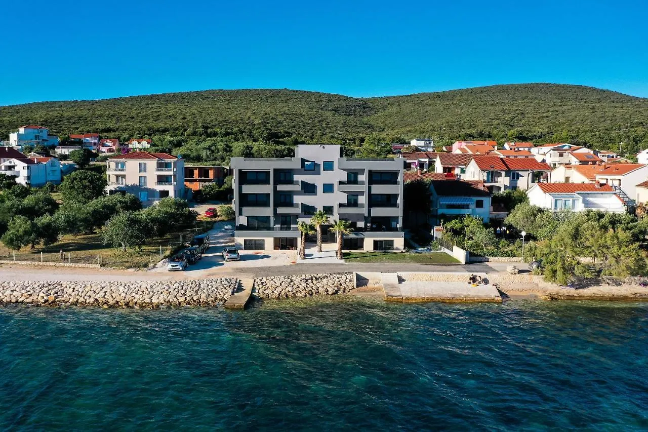 Apartment Sun N' Sea Sveti Petar