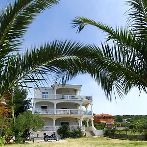 Natali Apartman